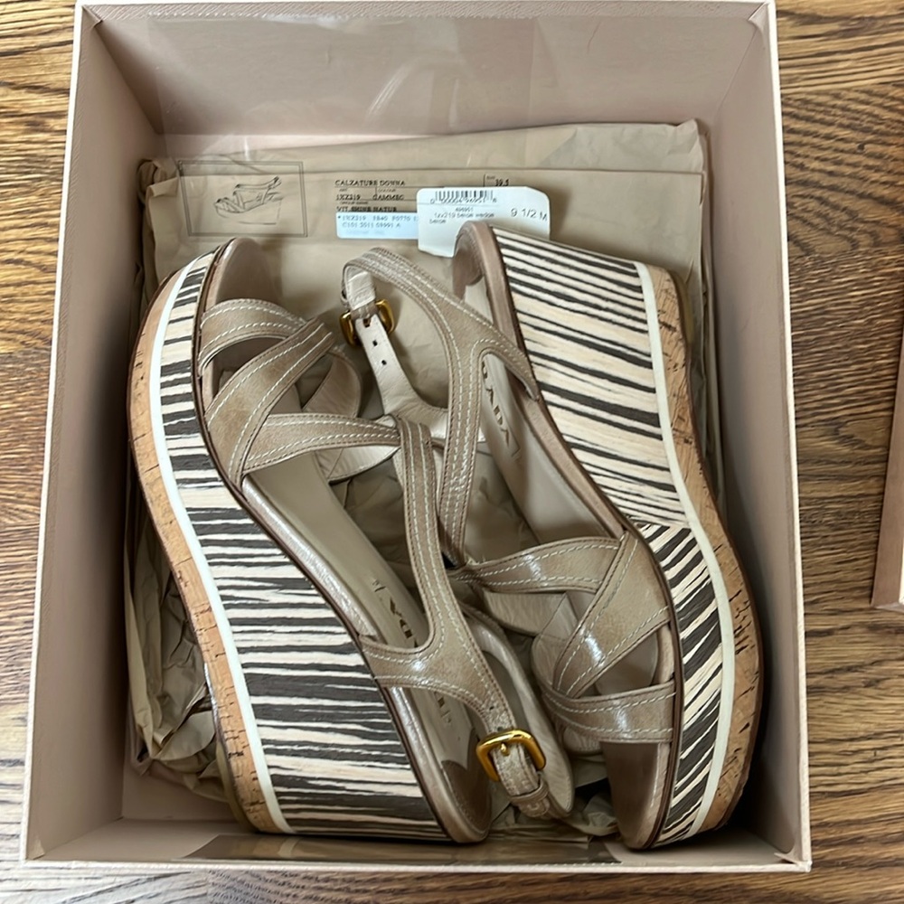 Prada size 39.5 (9.0-9.5 US) Calzature Donna 1XZ219 Wedge sandal beige.
